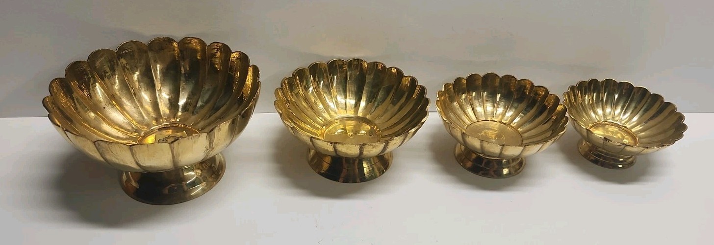 Vintage Enesco Brass Lotus Nesting Bowls Set of 4 India Mid Century MCM Sticker