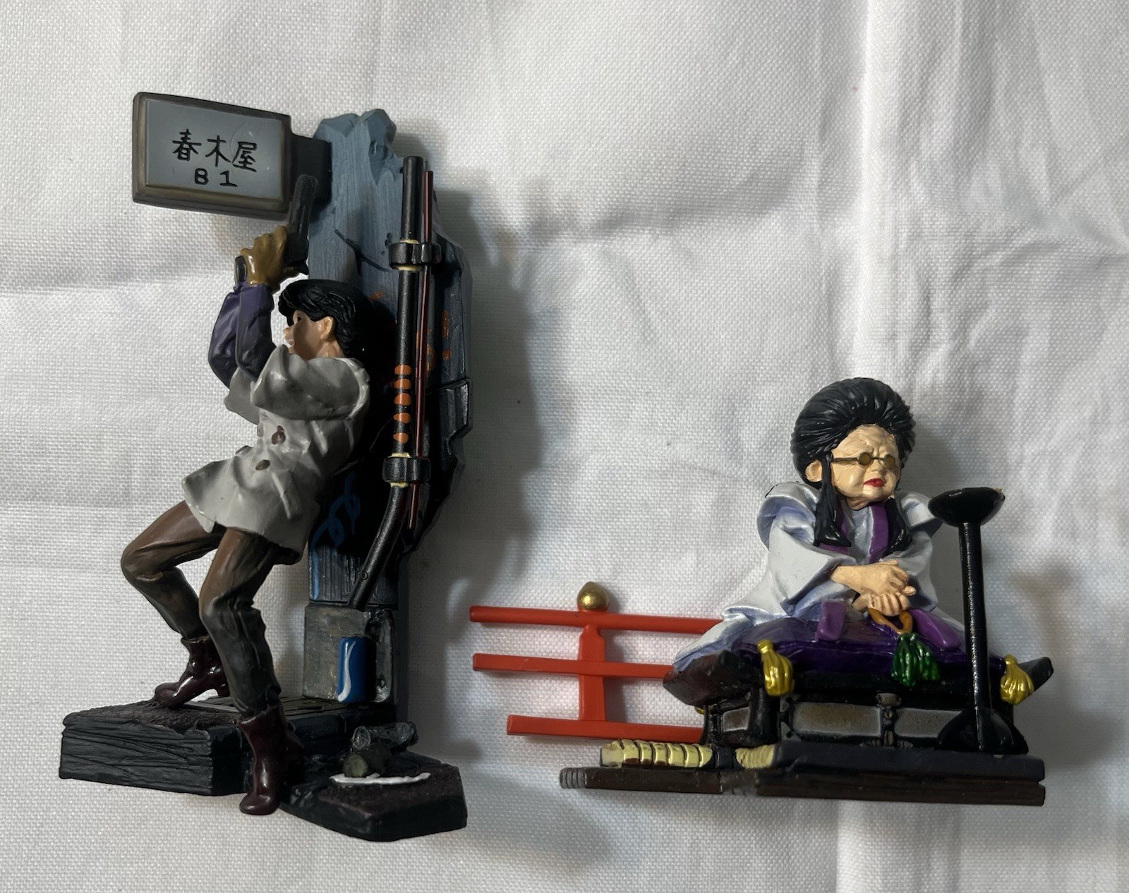 Vintage AKIRA 2 Diorama Miyako Sitting 2002 Kaiyodo Figure Lot MiniQ