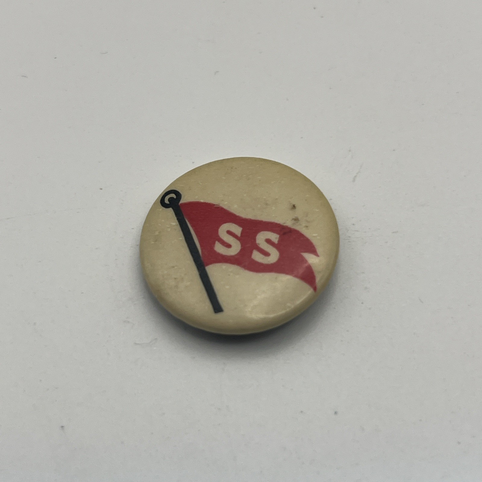 Vintage 1910s Socialist Party Pinback Button Red Flag SS Pennant Back Paper NY