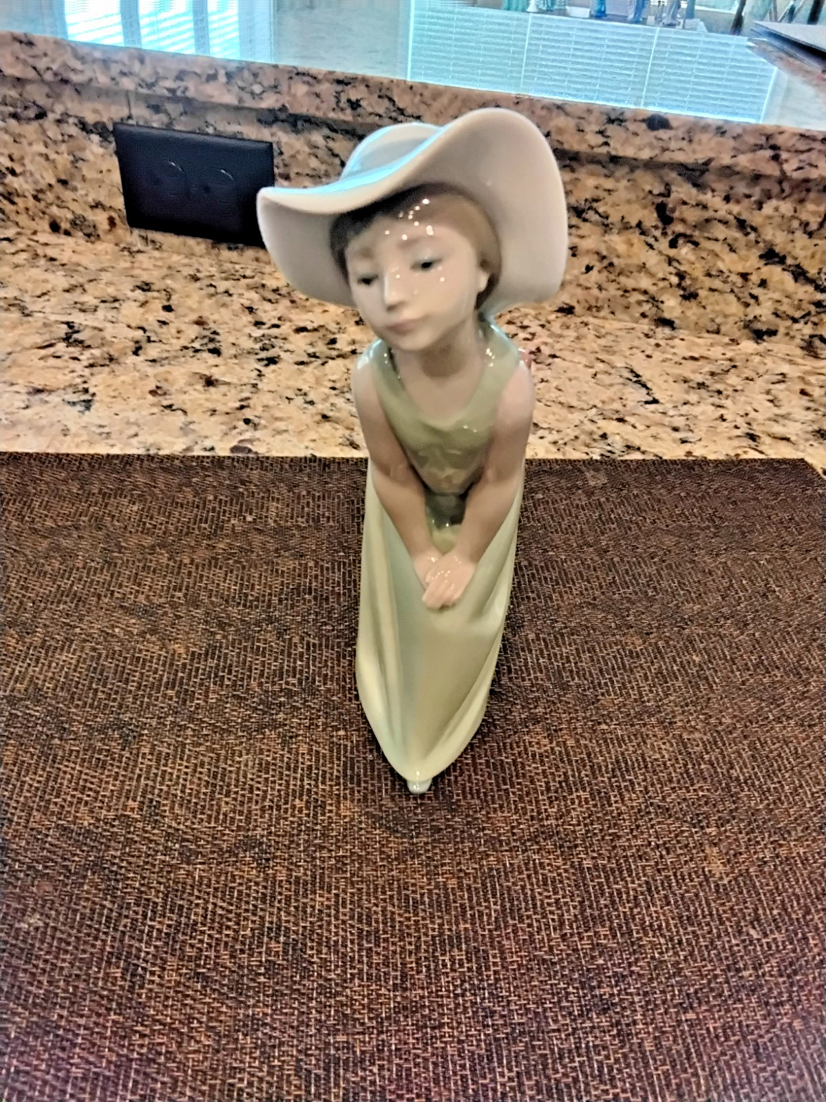 Lladro figurine \
