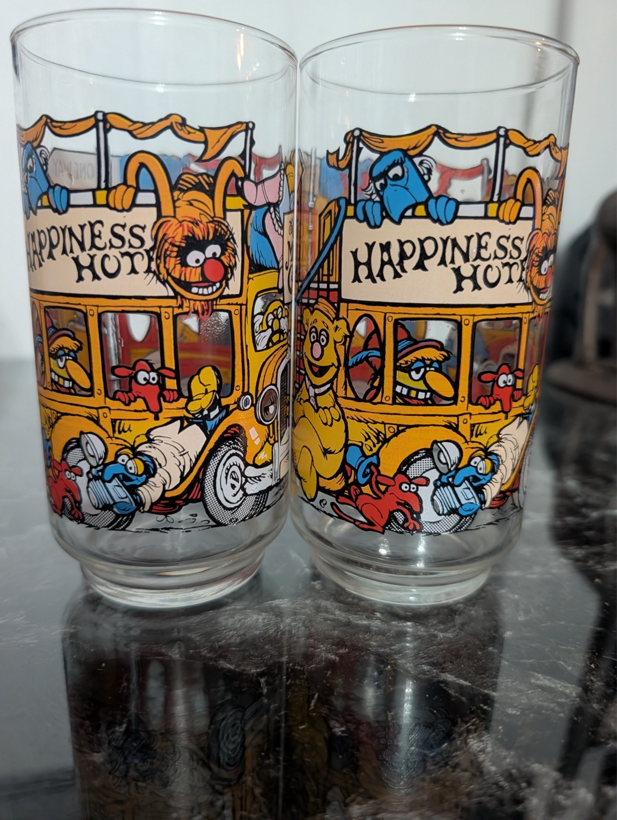 2 Vintage McDonald’s  1981 Great Muppet Caper Happiness Hotel Drinking Glasses