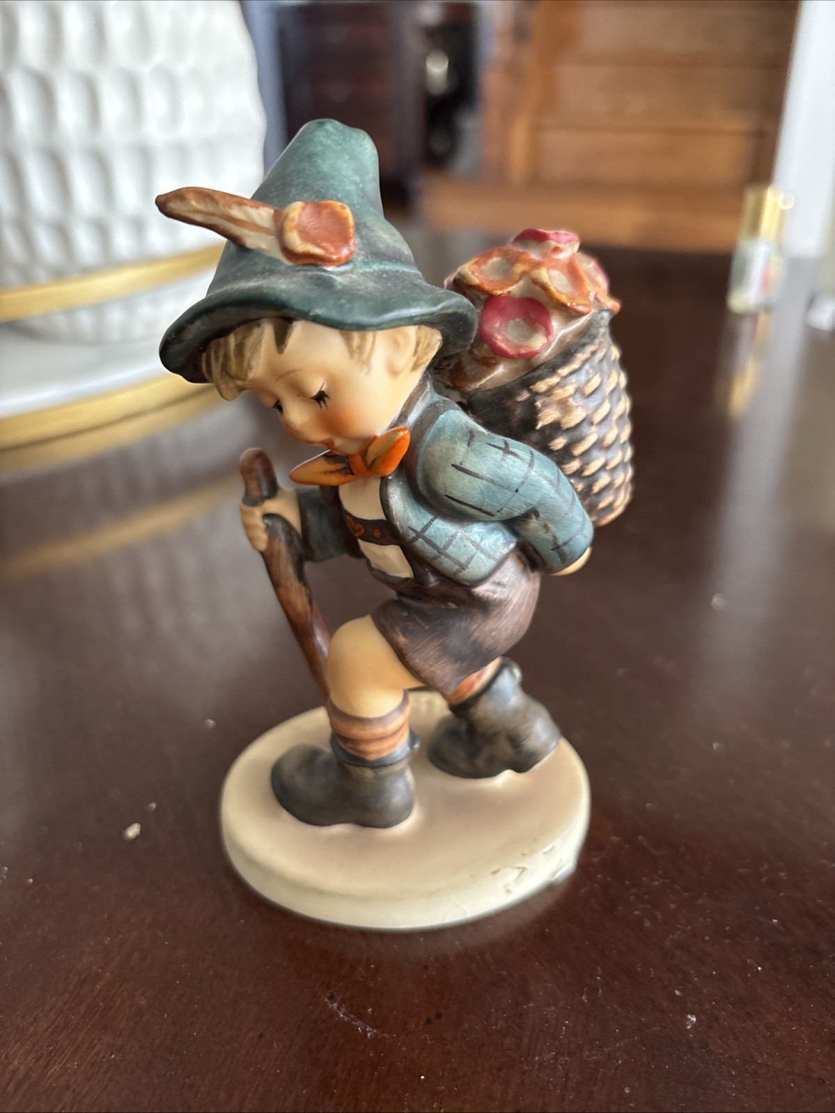 Goebel M.I. Hummel Figurine #381 \