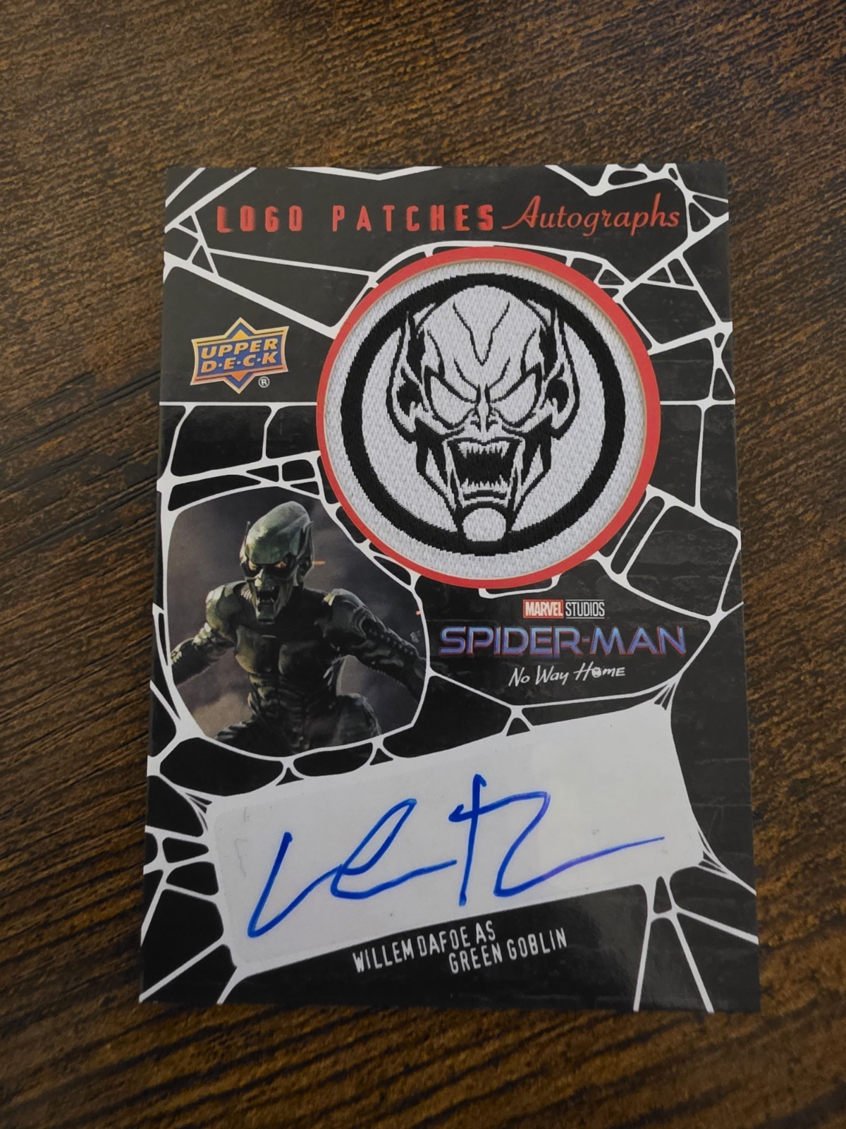 2023 UD Marvel Green Goblin William Dafoe Auto Logo Patches