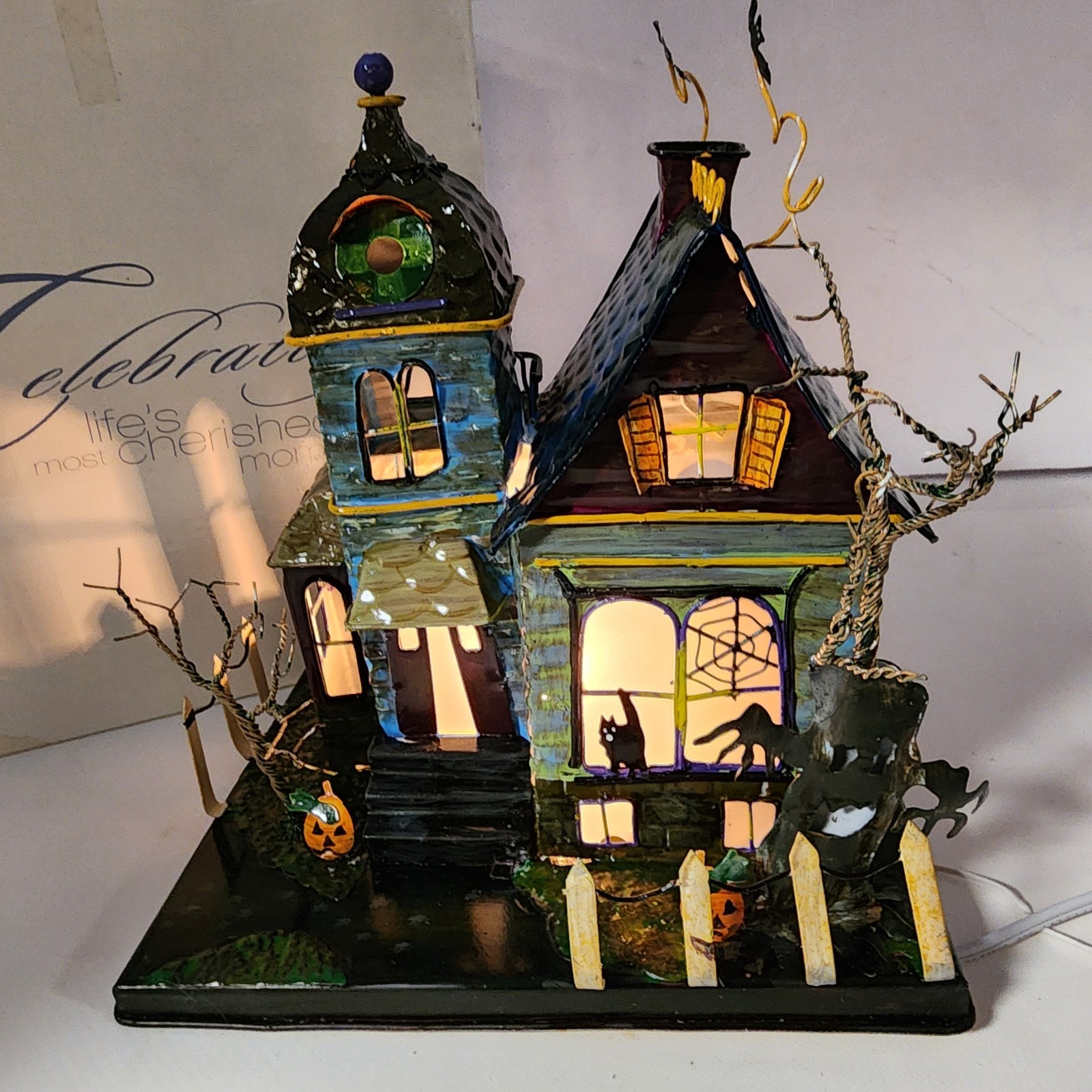 Halloween Haunted House Metal Light Up Spooky Lighted Spook house of Lloyd New