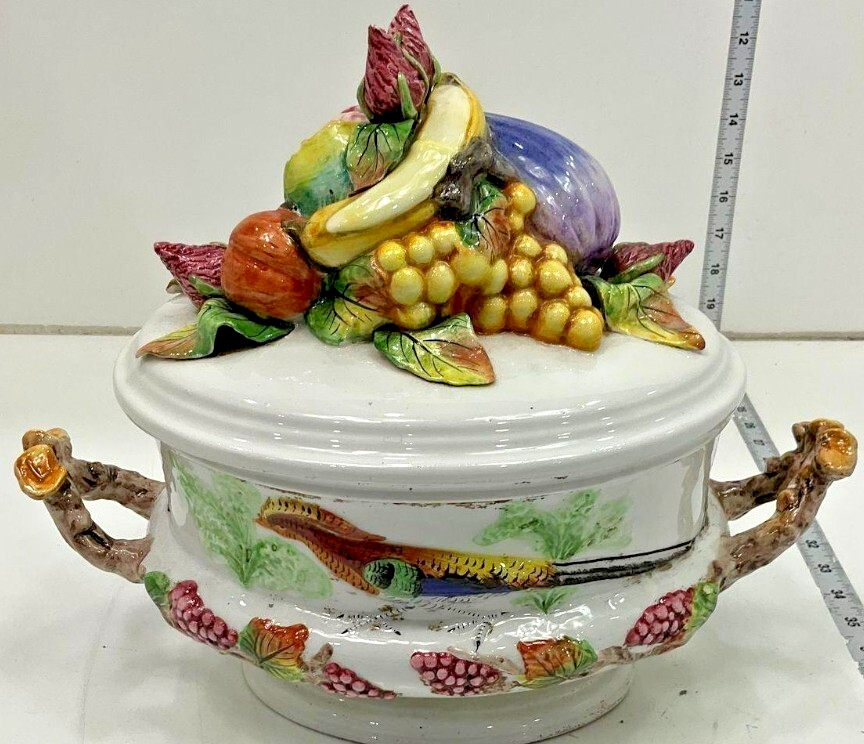 VTG Italian Majolica Ceramic Covered Soup Tureen Fruit Pheasant Serving Bowl