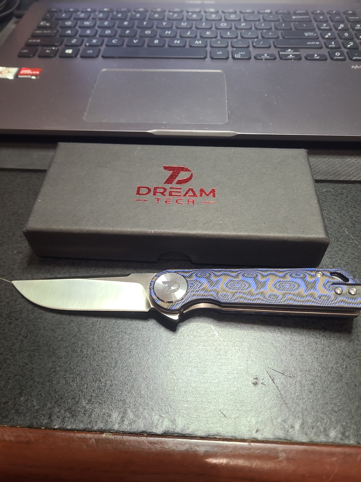 Dream Tech Model D3897MBL