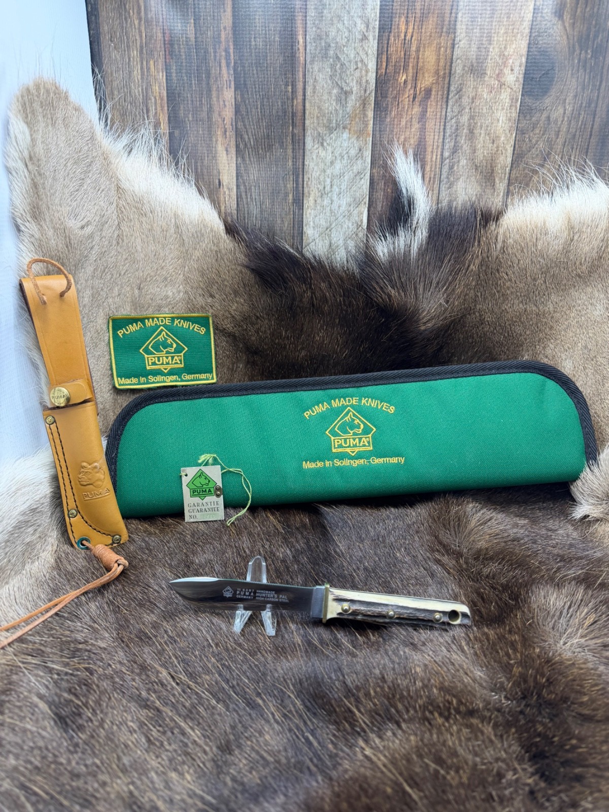1986 Puma 6397 Hunter's Pal Knife Stag & Leather Sheath Puma Green Pouch - Mint+