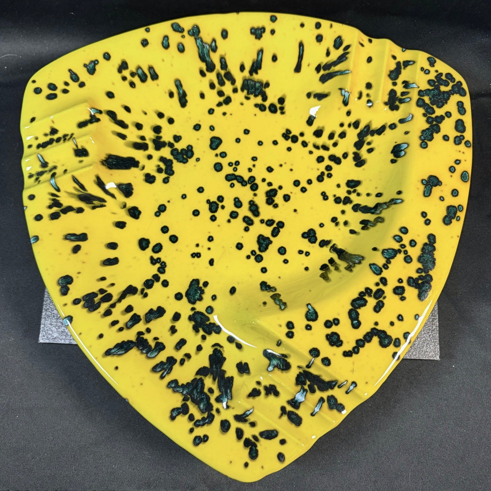 Vintage Ceramic Boomerang Ashtray Yellow Splatter Glaze Mid Century Modern 12.5