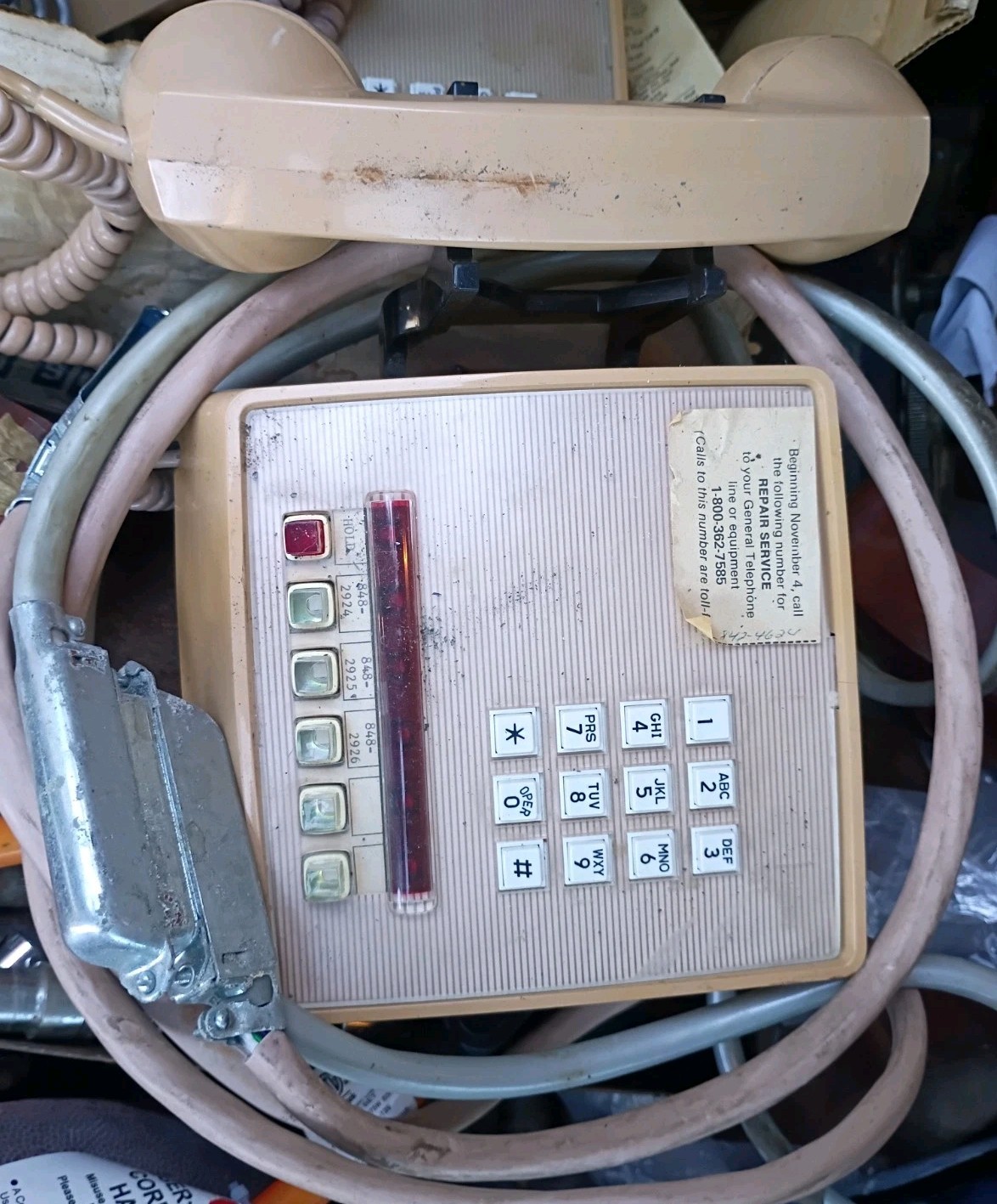 Vintage GE General Electric Automatic Push Button Office Phone Model 186 Untest
