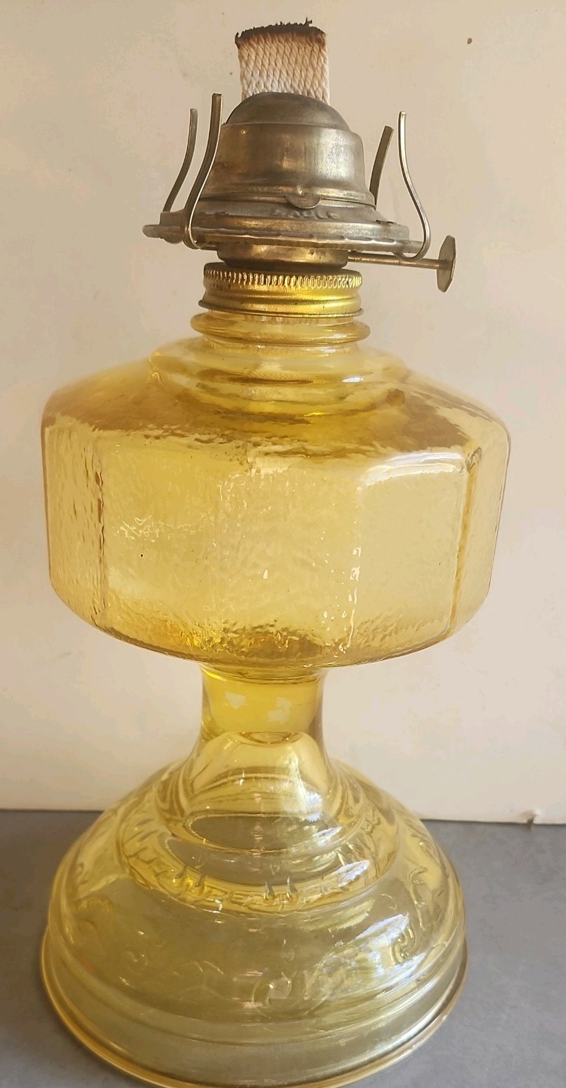 Vintage P&A Risdon Yellow Oil Lamp Hurricane Lantern Glass ” Danbury CT