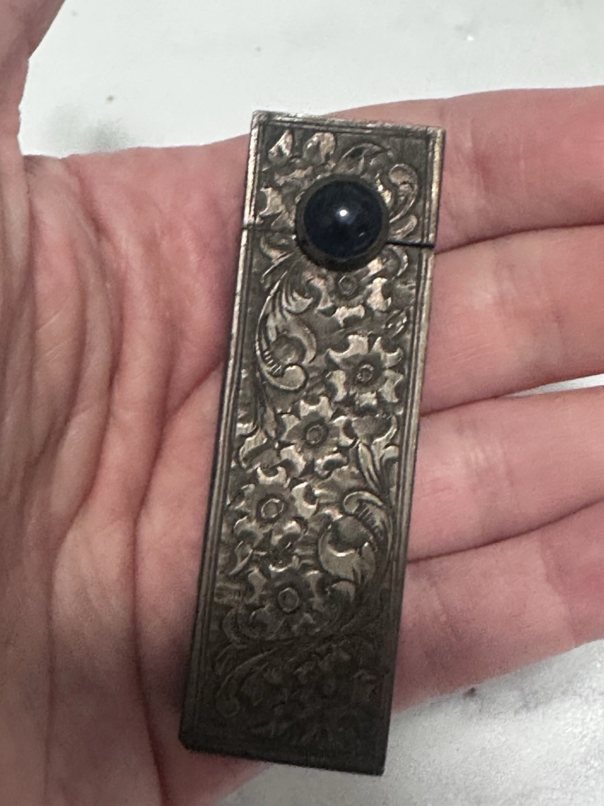 VTG ANTIQUE HEAVY STERLING SILVER FLOWER ETCHED 800 LIPSTICK HOLDER MIRROR ONYX