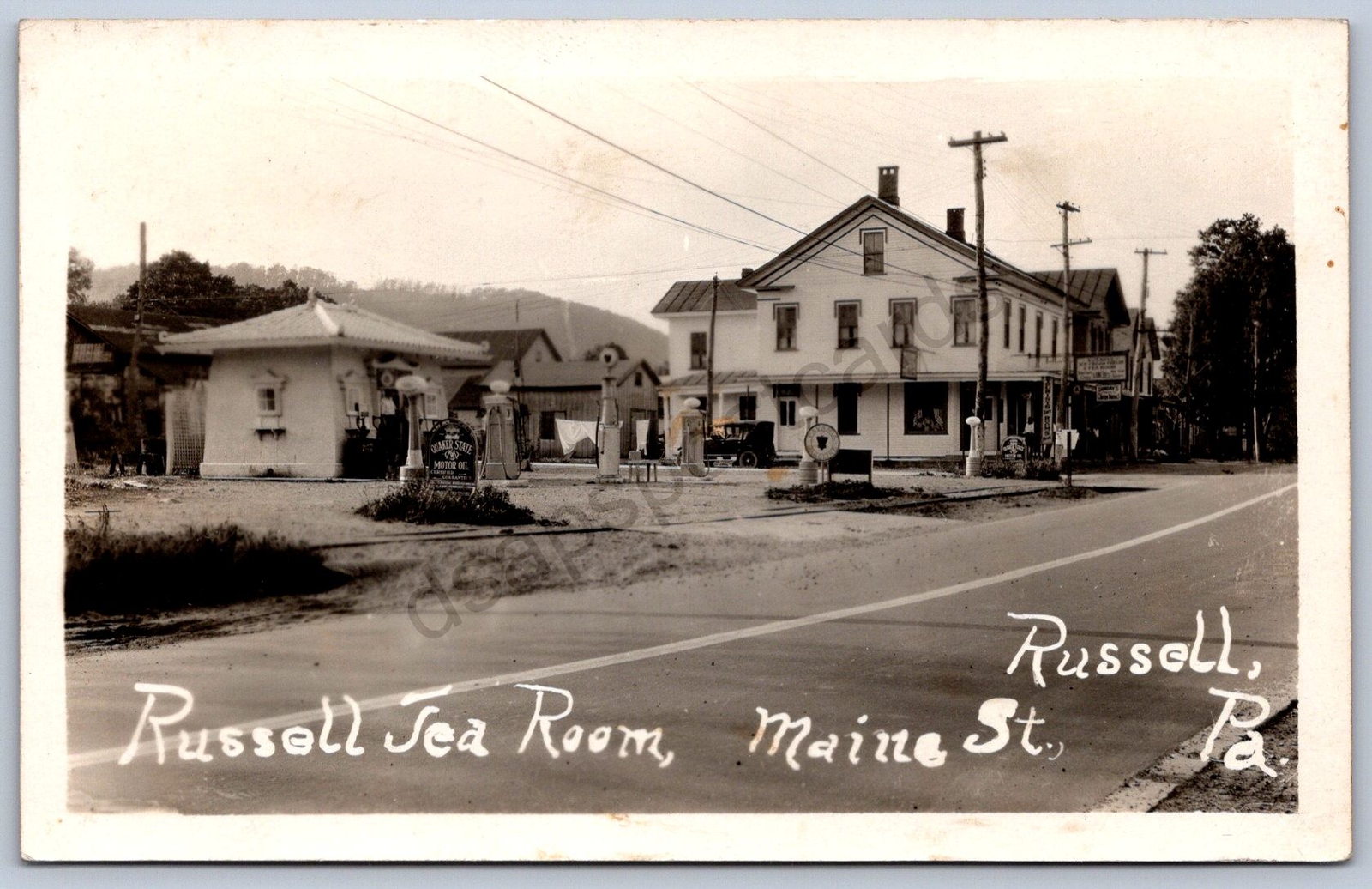 K11/ Russell Pennsylvania RPPC Postcard c1930s Russell Tea Room Gas Station 271