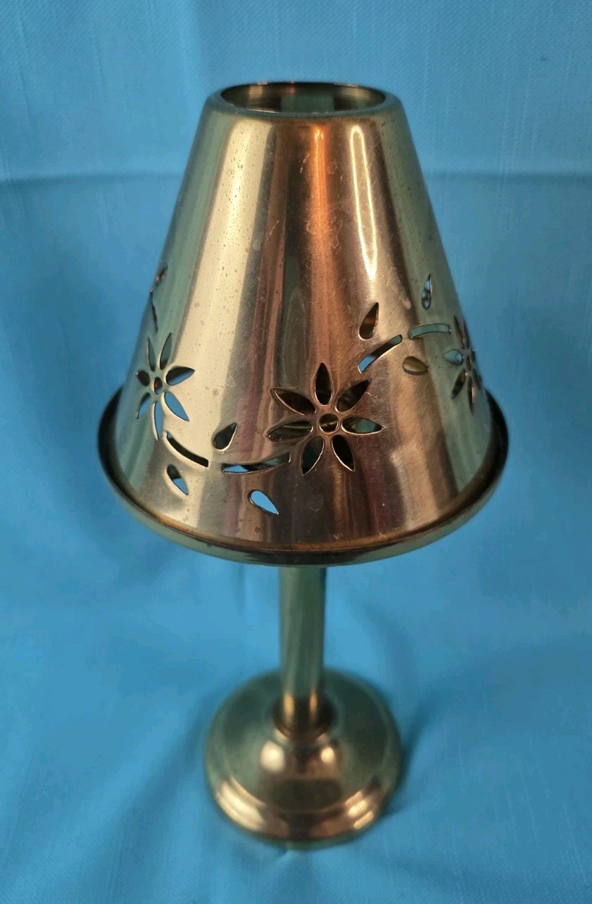 Vtg Partylite Floral Tracery Tealight Lamp  Brass Set Farmhouse 11.5