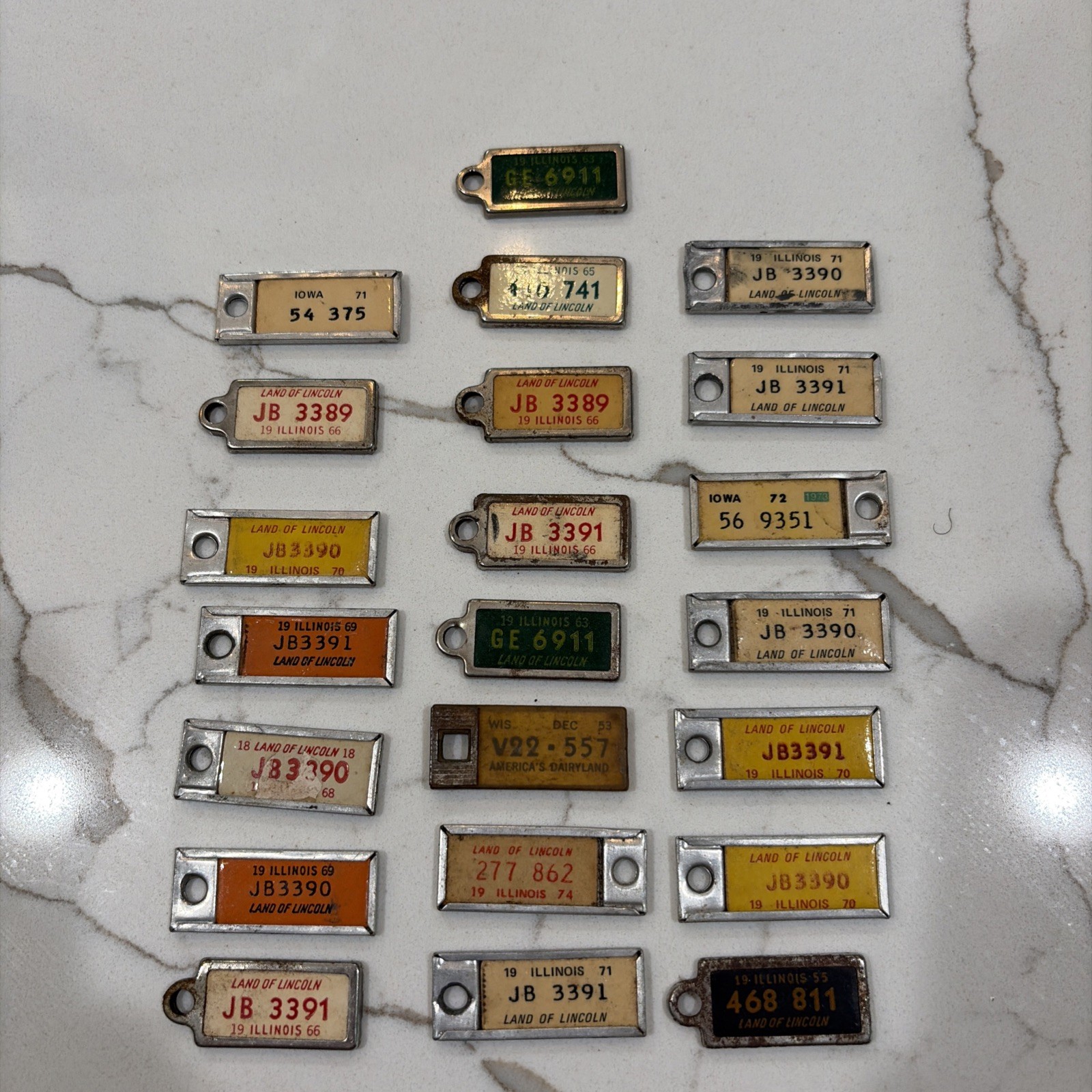  Vintage DAV  Keychain License Plate Lot of 22