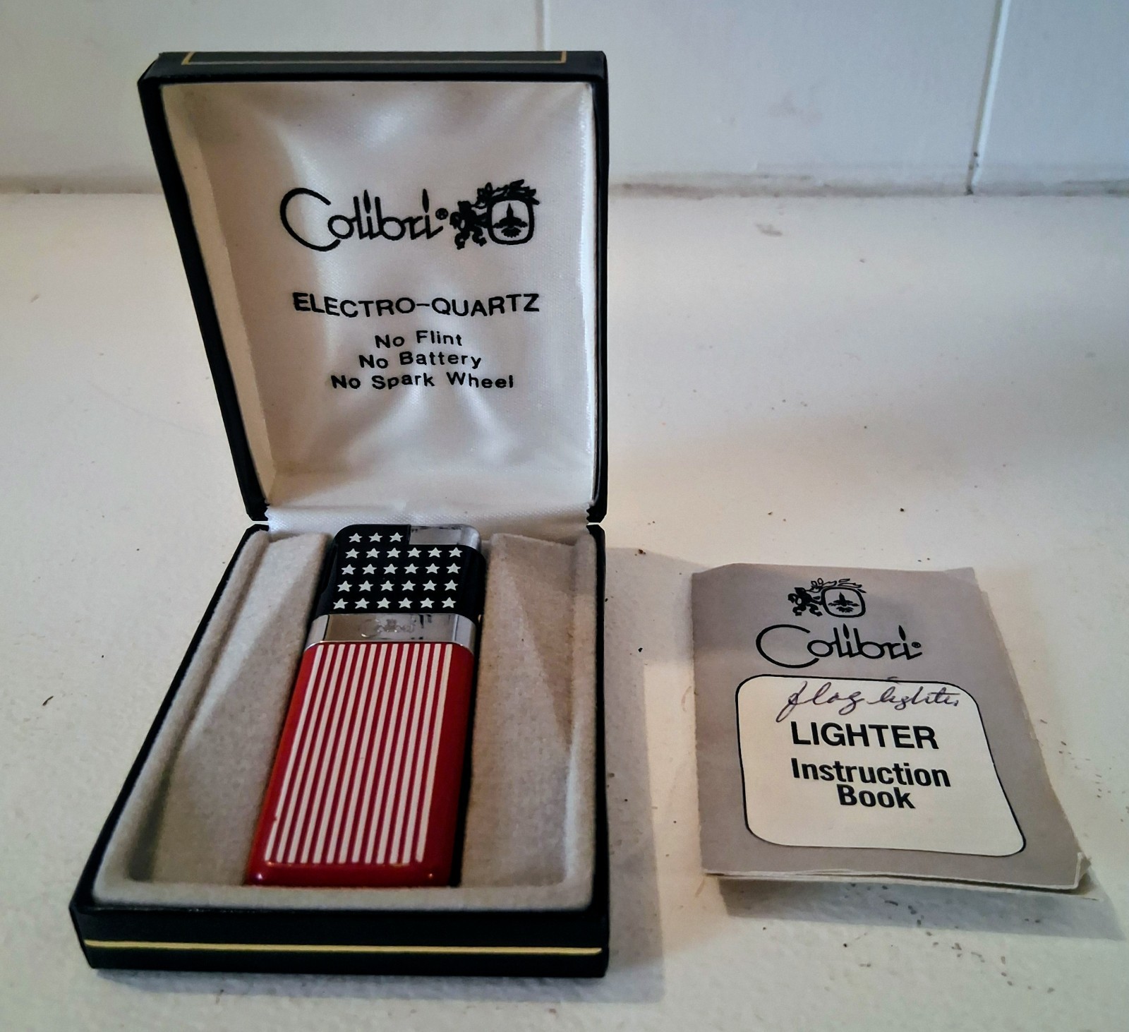 Rare Vintage American Flag NOS Colibri Electro-Quartz Lighter w/ Case NEW IN BOX
