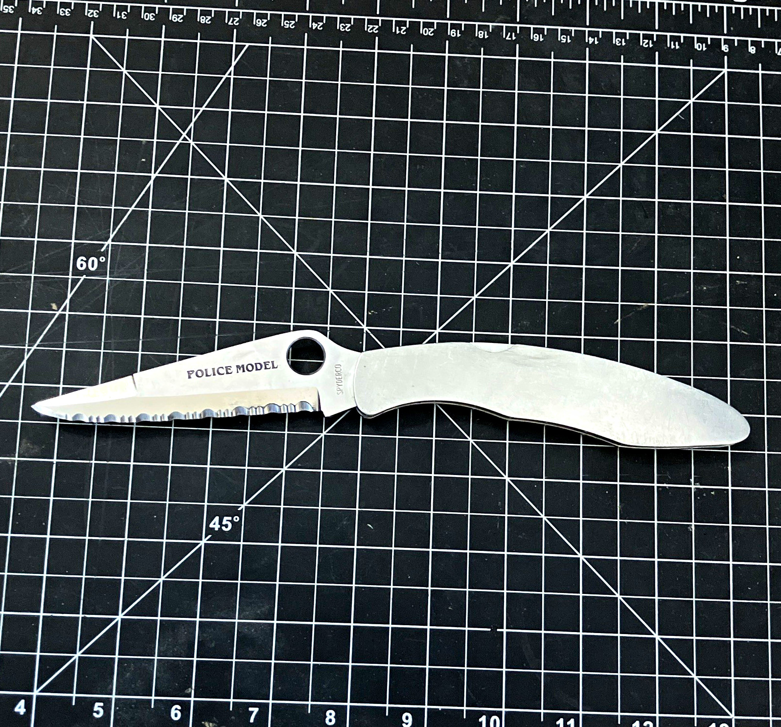 Vintage Soyderco Police GIN-1 steel  Serrated  Lockback  Pocketknife 1990-92