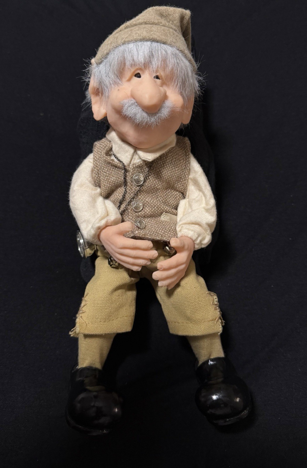 Vintage 2001 Zim’s The Elves Themselves Hirshel Wine Cellar Shelf Sitter Elf