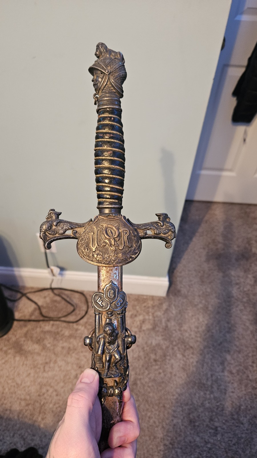 ANTIQUE KNIGHTS OF PYTHIAS CEREMONIAL SWORD & SCABBARD ORIGINAL
