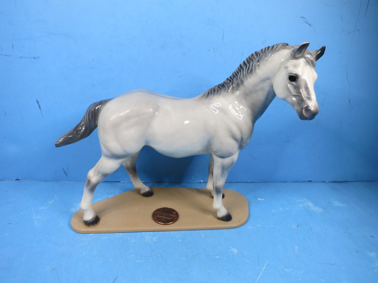 HAGEN RENAKER-Quartet Gray Collector\'s Horse On Base-1998-Signed/Numbered-USED