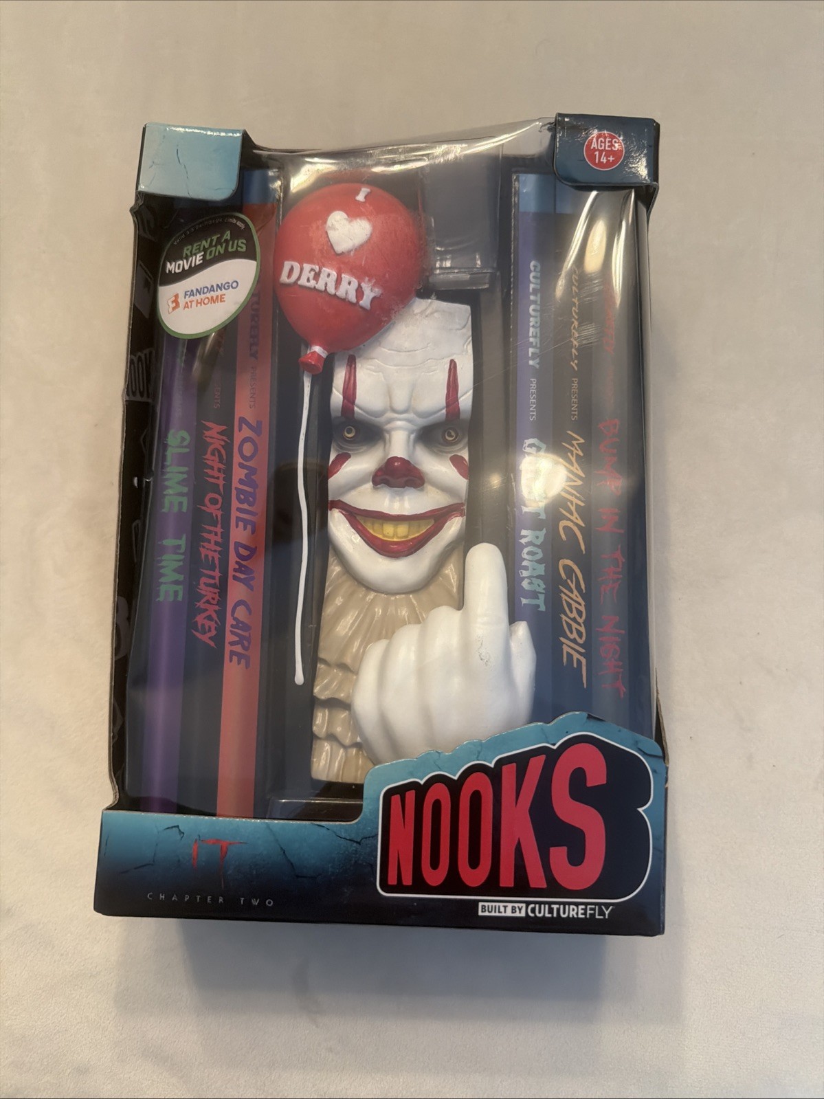 NEW It Pennywise Nooks Bookcase Statue Figurine
