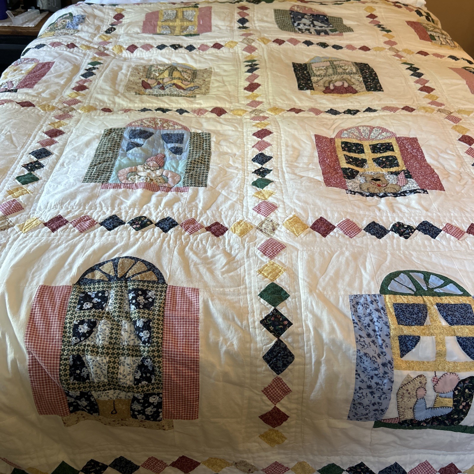 Vintage american pacific quilt Very Pretty Full To Queen Country Look