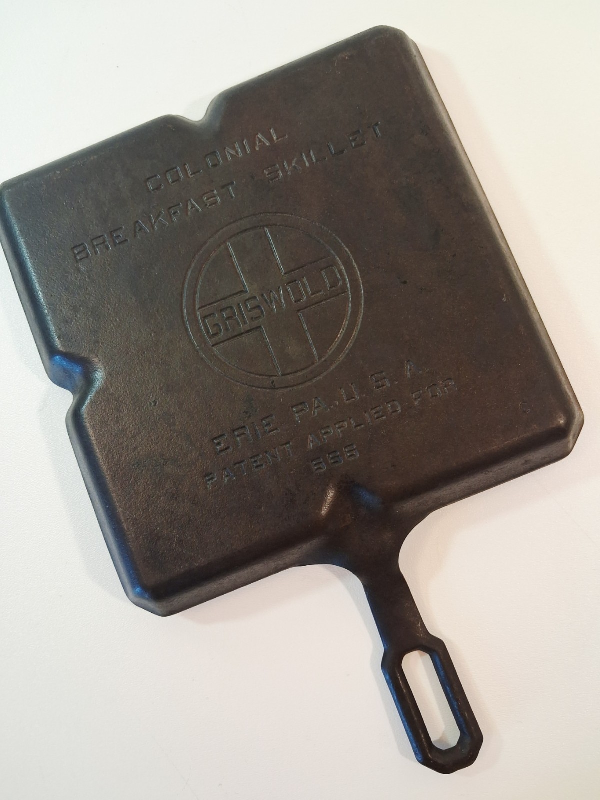 Griswold Cast Iron Colonial Breakfast Skillet 666 Erie, PA  