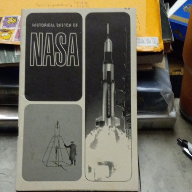 NASA Historical Sketch Booklet/Publication - Astronauts & Space Travel
