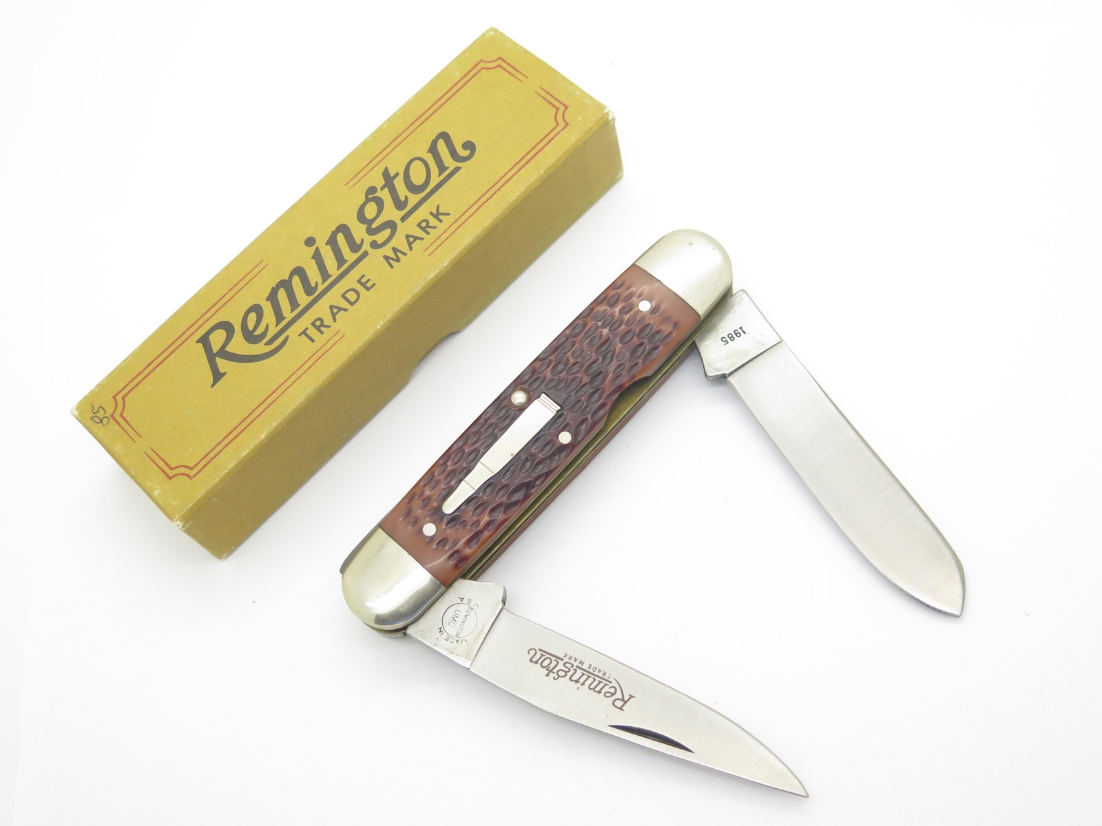 Vintage 1985 Remington UMC R4353 USA Bullet Muskrat Delrin Folding Pocket Knife