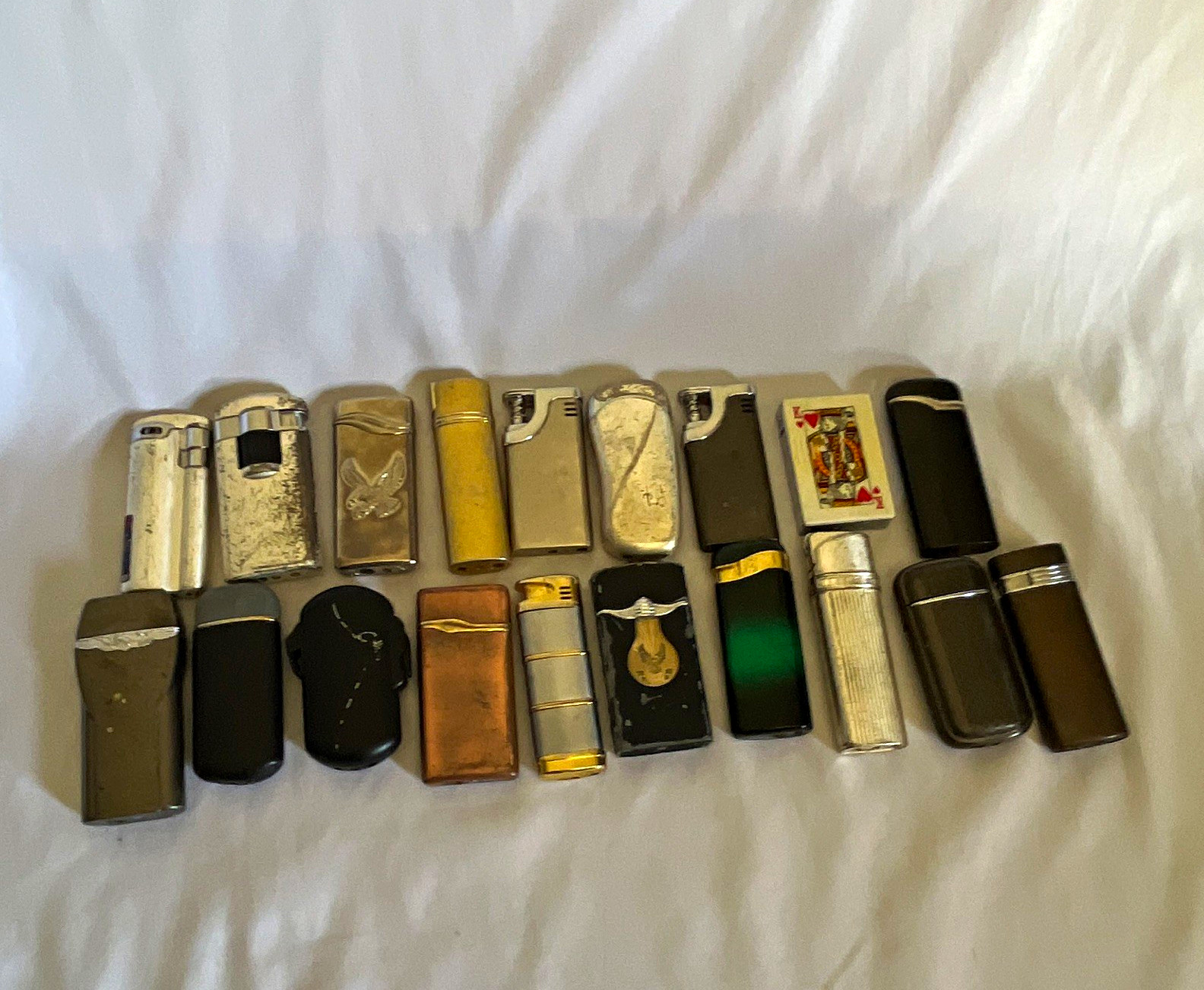 Lot of 19 Assorted Vintage Pocket Lighters - Silver Gold Black Brown Green Eagle