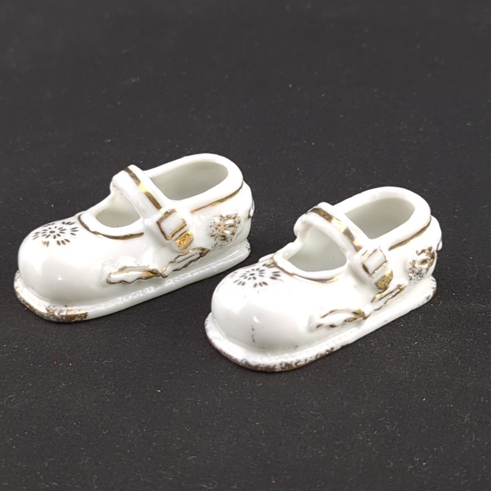 Vintage Porcelain Baby Shoes Mary Jane Clover Marked Artisan Japan Floral Gold
