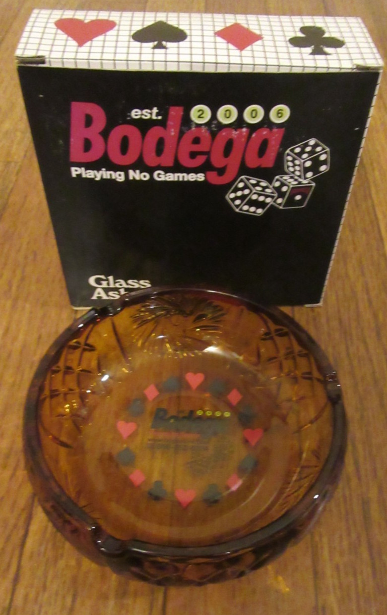 Bodega Grandma\'s Ashtray Glass Brown Brand New In Box NIB Free U.S. Shipping