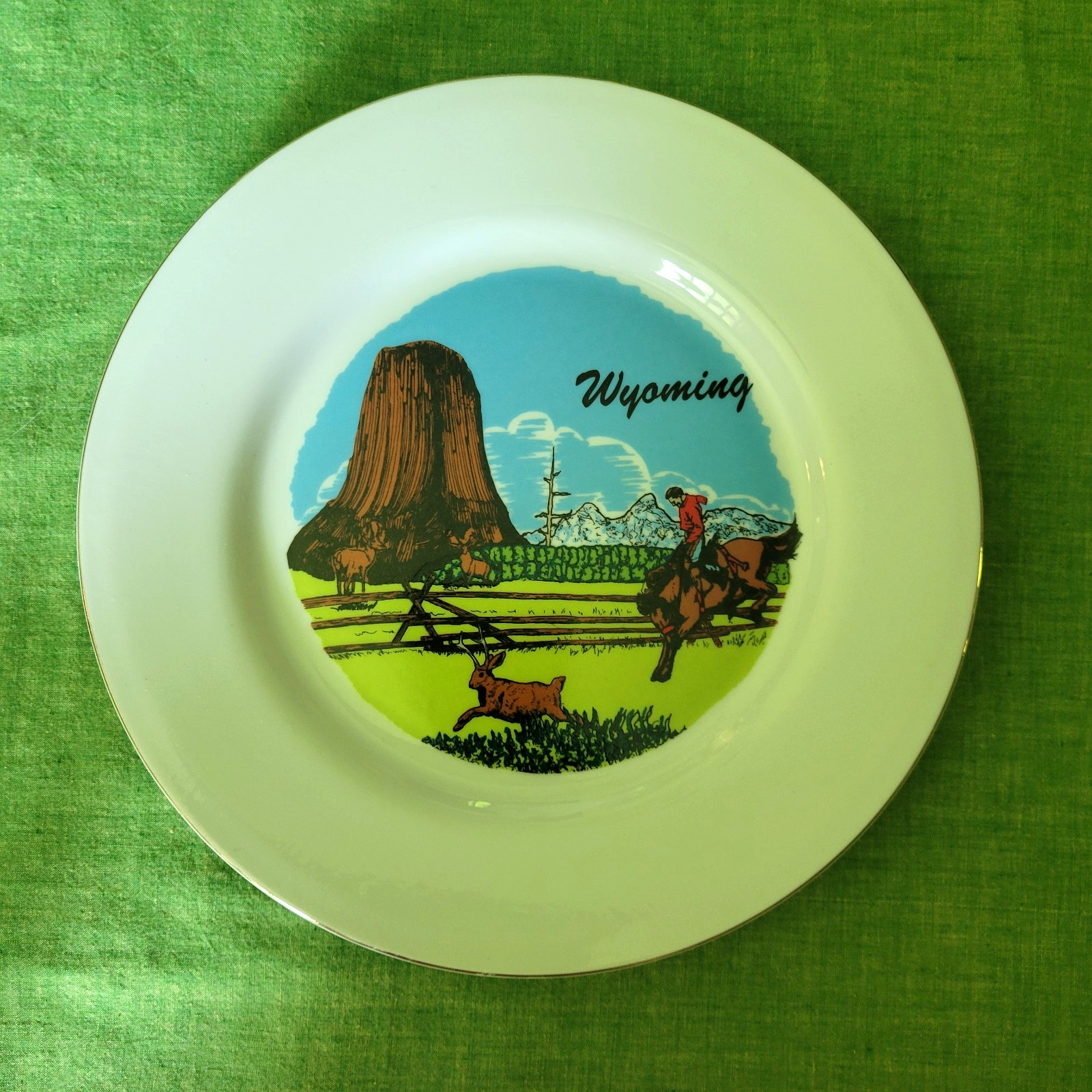 Wyoming Souvenir Plate - Devil's Tower - Grand Tetons - and a Jackalope  10.5”