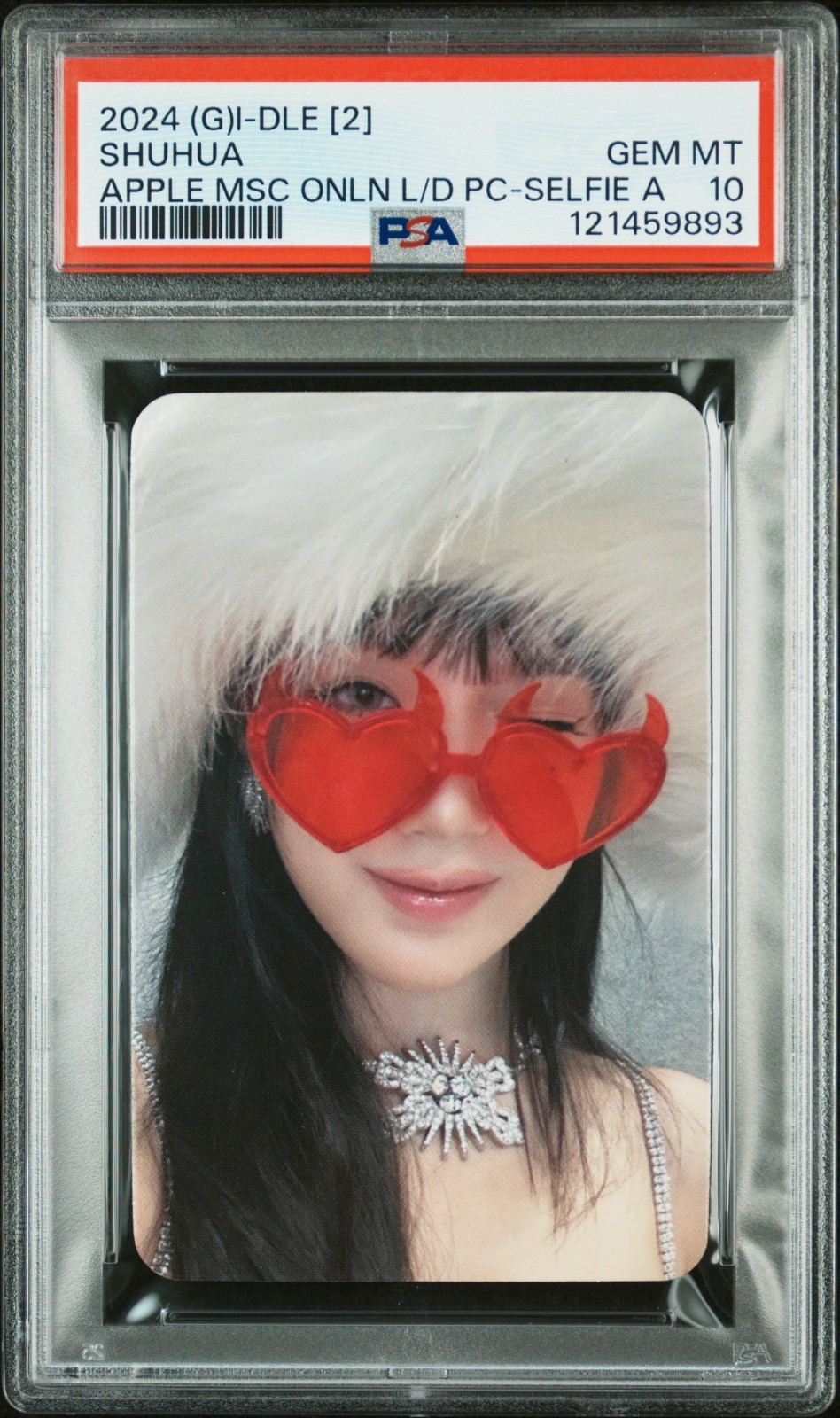 2024 IDLE Shuhua PSA 10 • [2] Apple Music Lucky Draw Selfie A Ver Photocard