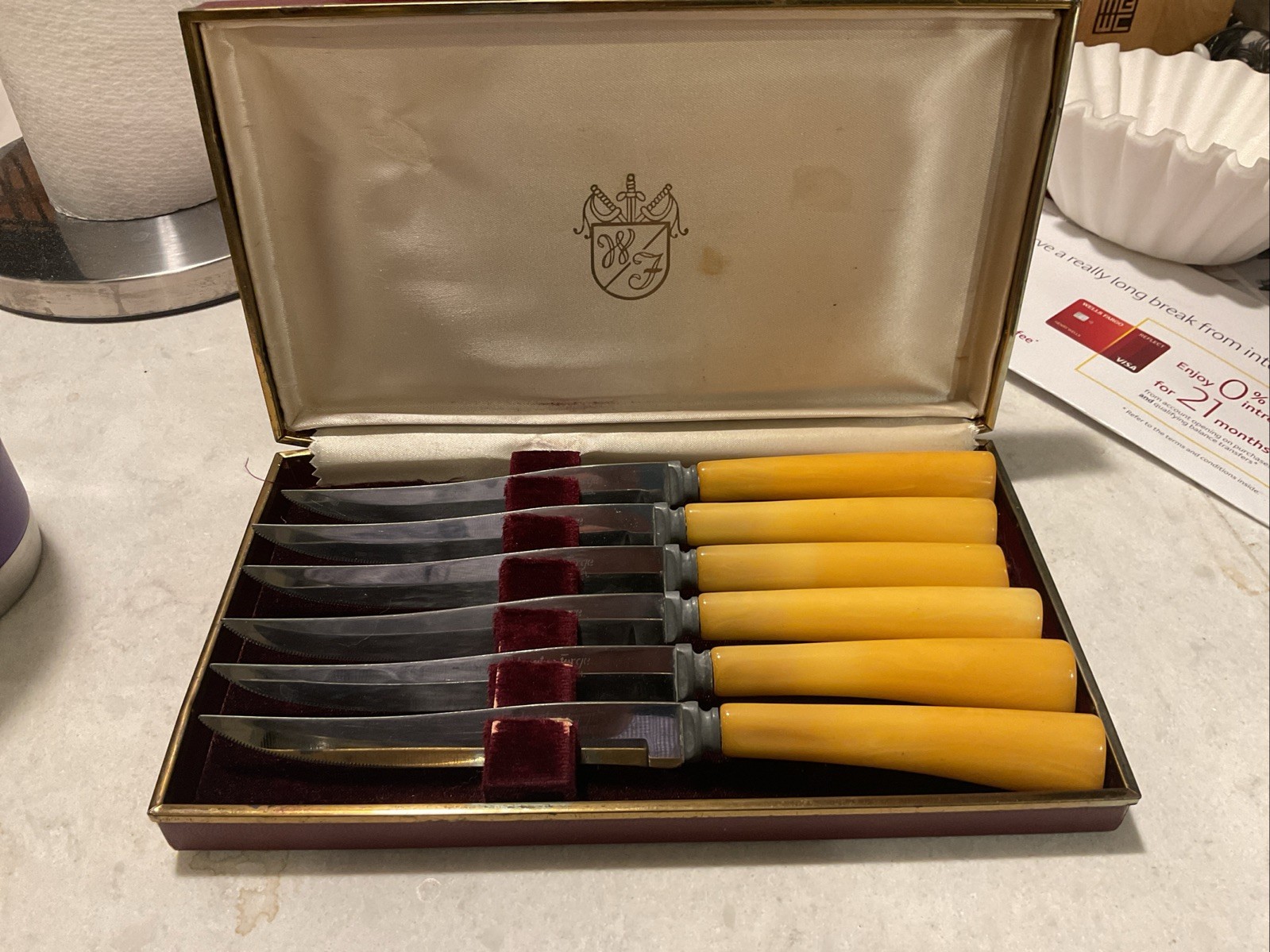 Vintage Washington Forge set of 6 butterscotch bakelite steak knives