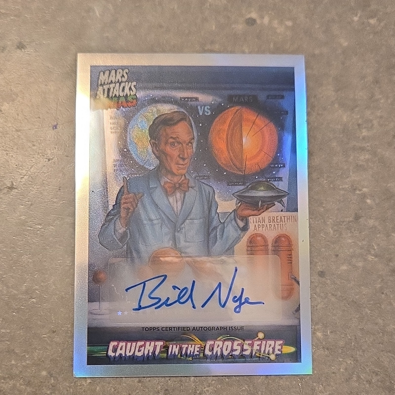 Topps 2026 Mars Attacks Christmas Caught in the Crossfire Bill Nye Auto CCA-BN