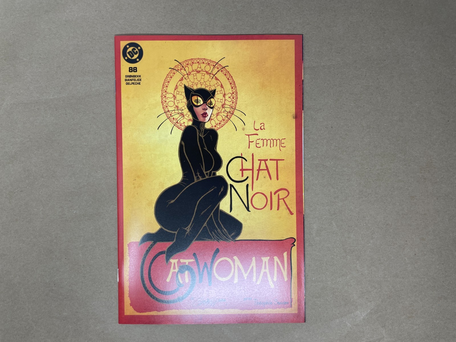 CATWOMAN 88 J SCOTT CAMPBELL CHAT NOIR EXCLUSIVE HOMAGE VARIANT NM 2026 IN HAND