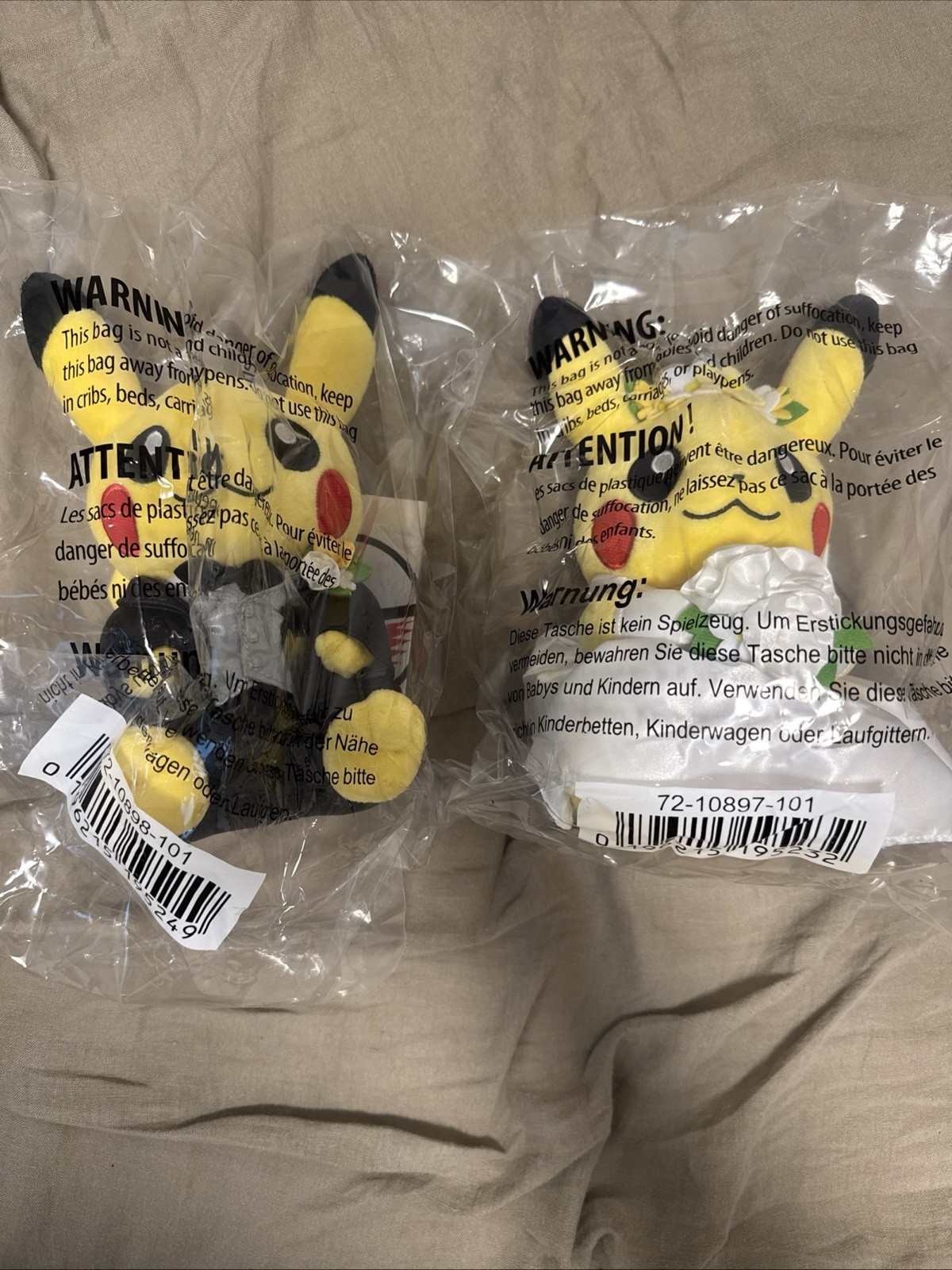 Pokemon Center Pikachu Wedding Dress & Tuxedo Bride & Groom Plush Set New Sealed