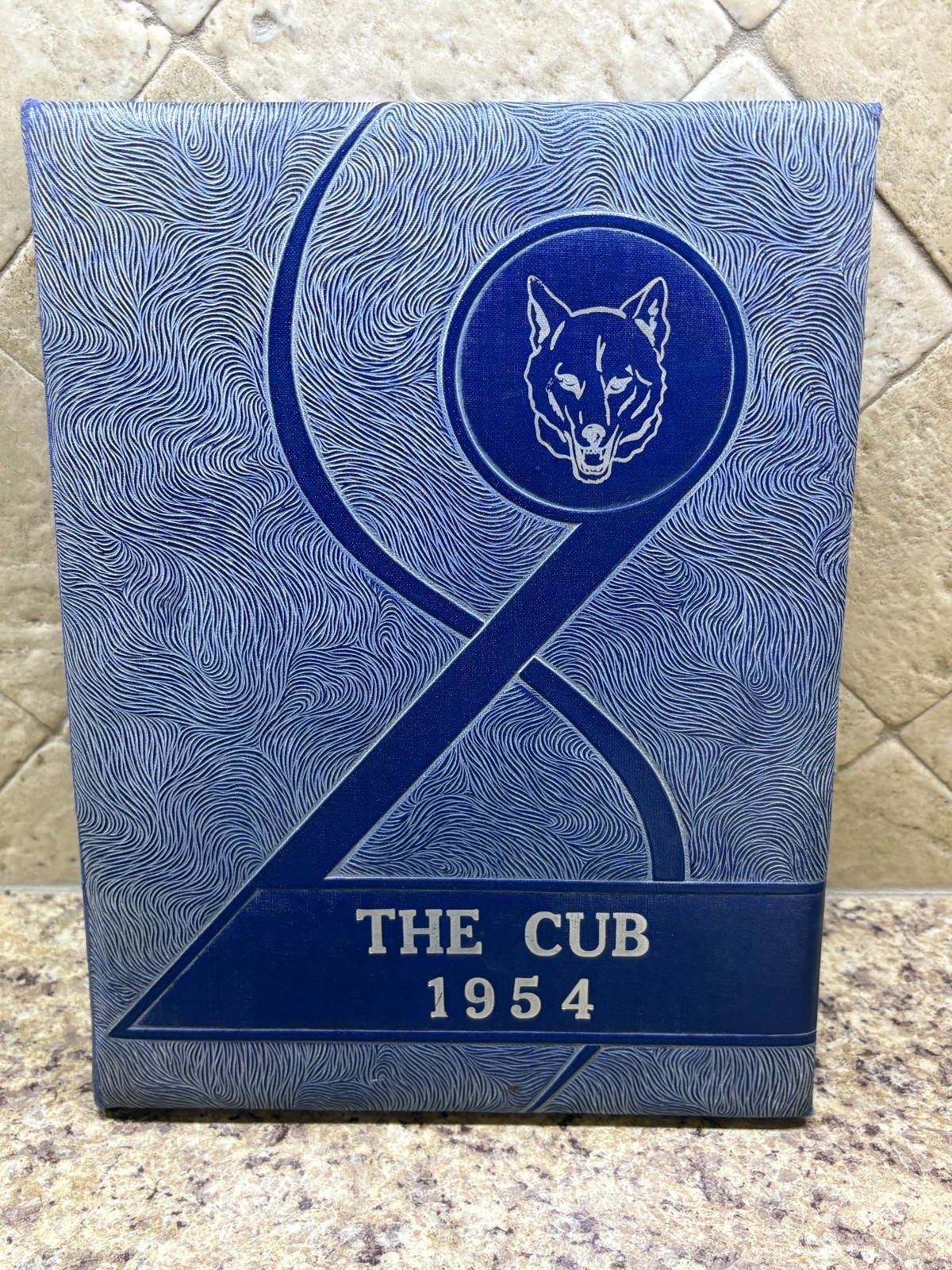 1958 \