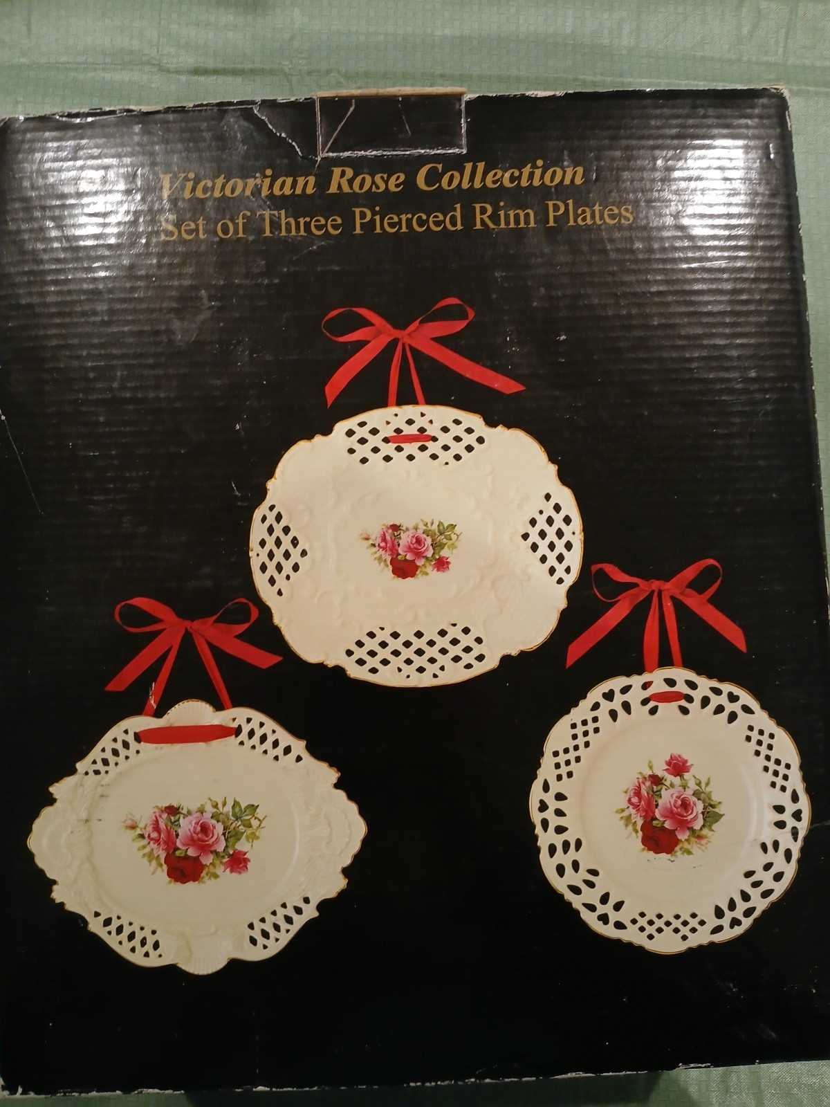 Vintage Formalities by Baum Brothers *NIB* Victorian Rose Pierced Plates set