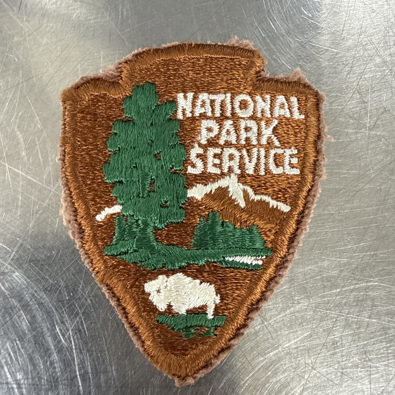 Vintage National Park Service NPS Arrowhead Embroidered Sew-on Shoulder Patch
