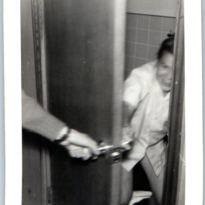 c1950s Bathroom Prank Opening Door Snapshot Photo Girl Toilet Humor Candid Vtg