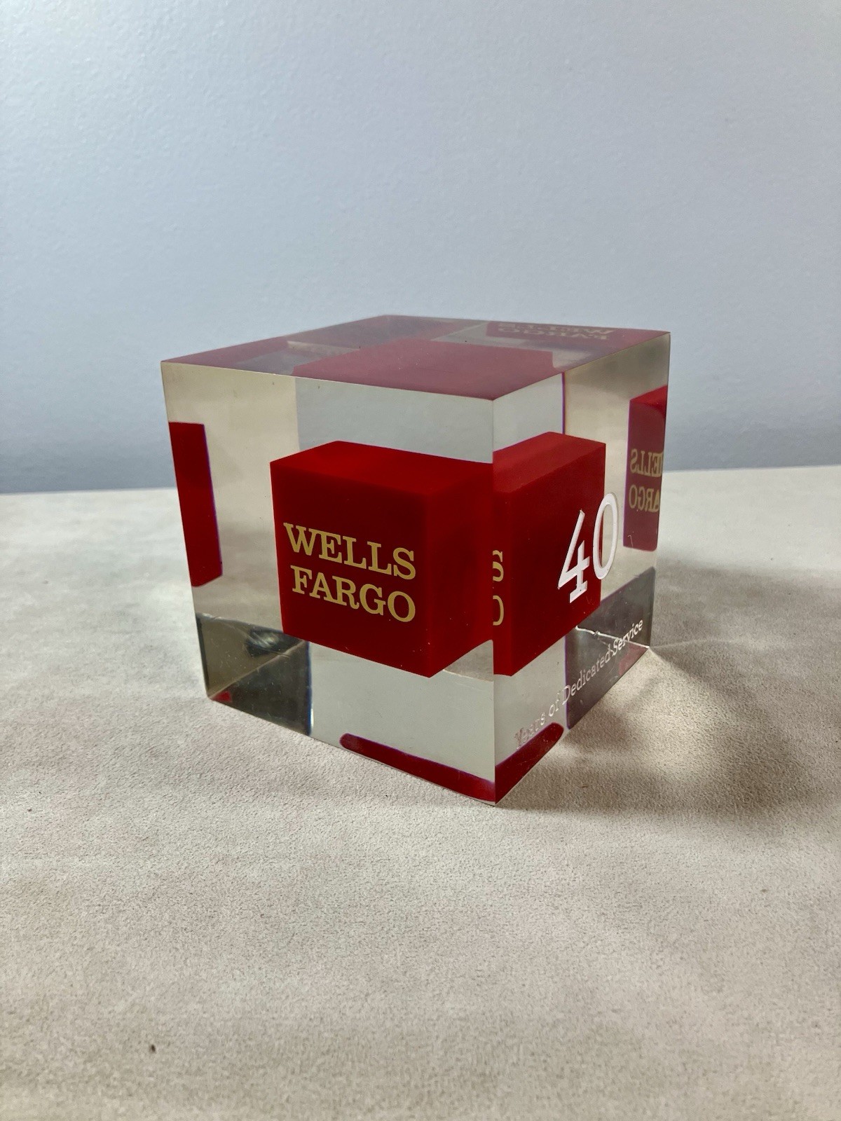 WELLS FARGO 40 Years Anniversary Employee Service Acrylic Cube No Box