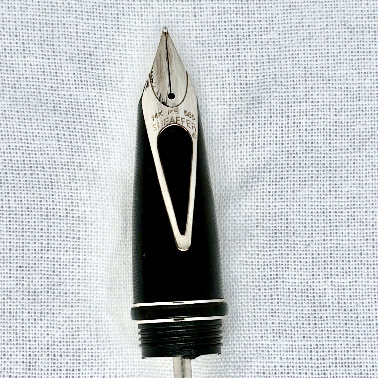 Sheaffer Intrigue Fountain Pen 14K Gold Nib Assembly – MEDIUM – White Palladium