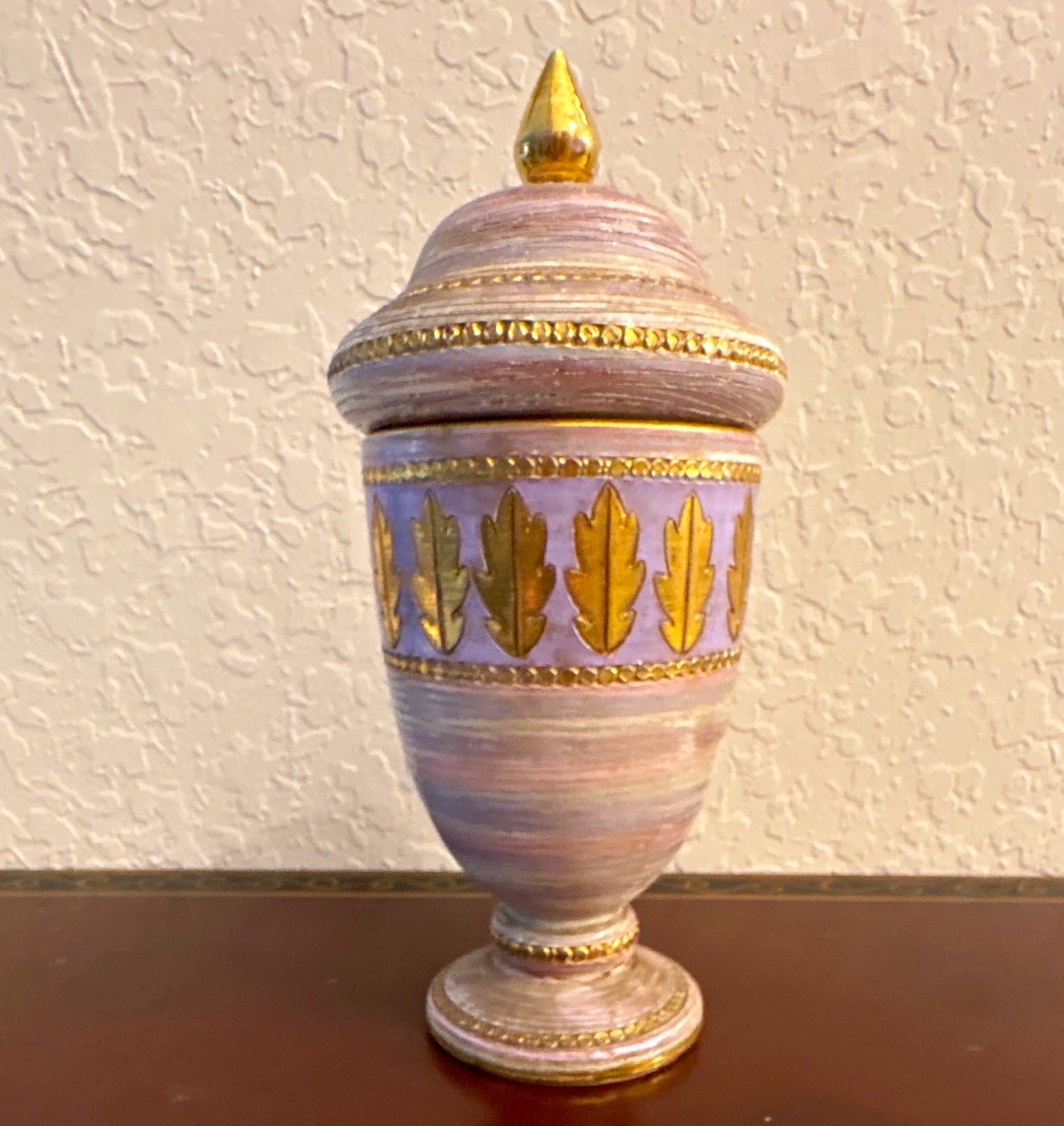Vintage Antique Hand Made in Italy Lavender & Gold Leaf Florentine  Urn Jar    