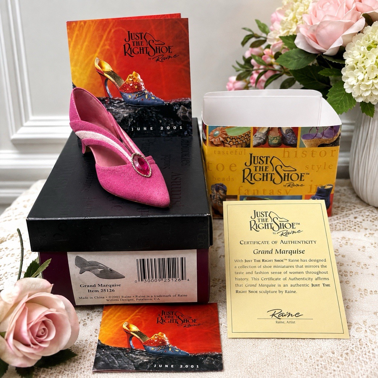 Just The Right Shoe Raine Grand Marquise 25126 2001 Pink COA Box