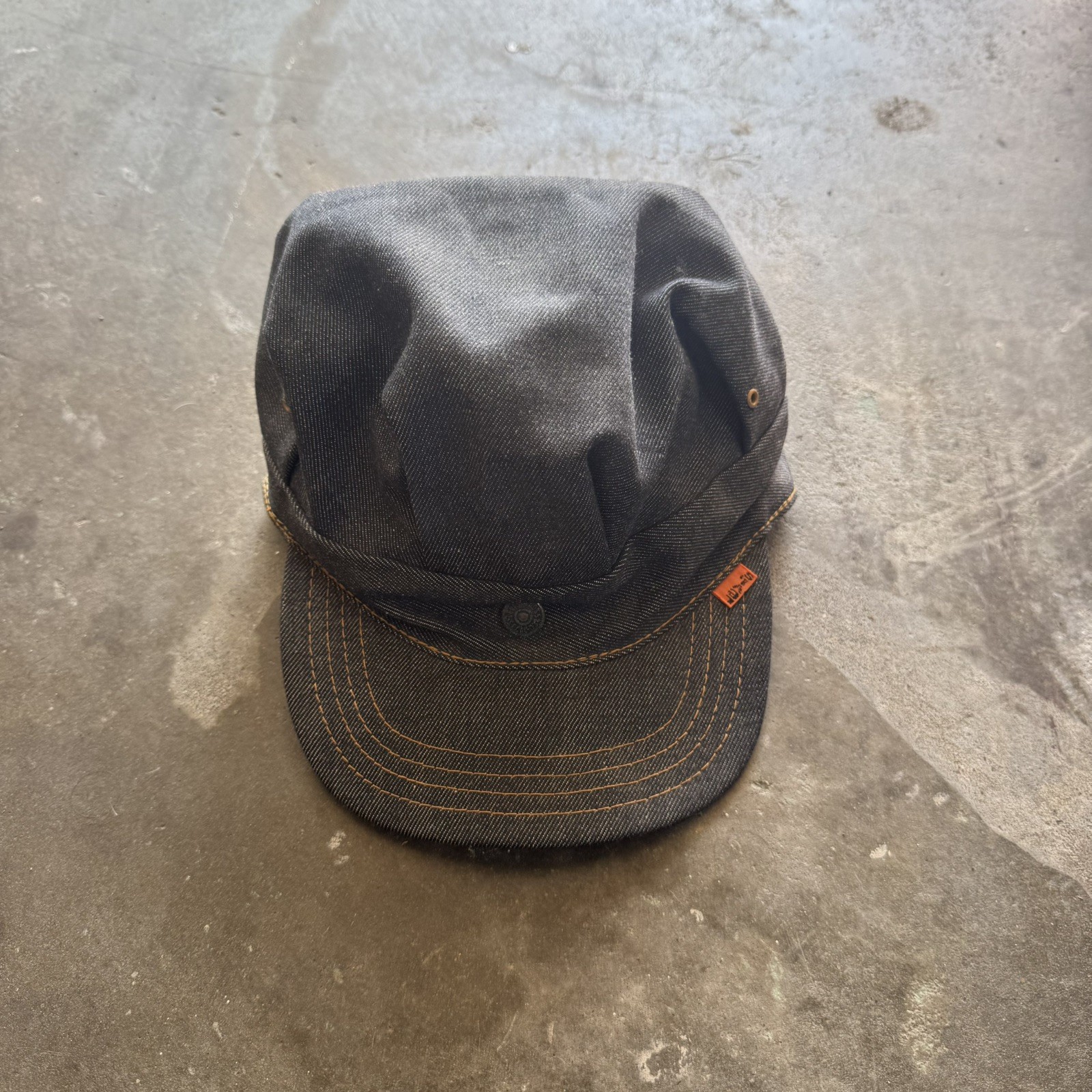 Vinage 1970s Levis Engineers Cap Hat Denim Orange Tab Size 7-7-1/8 TAG STILL ON