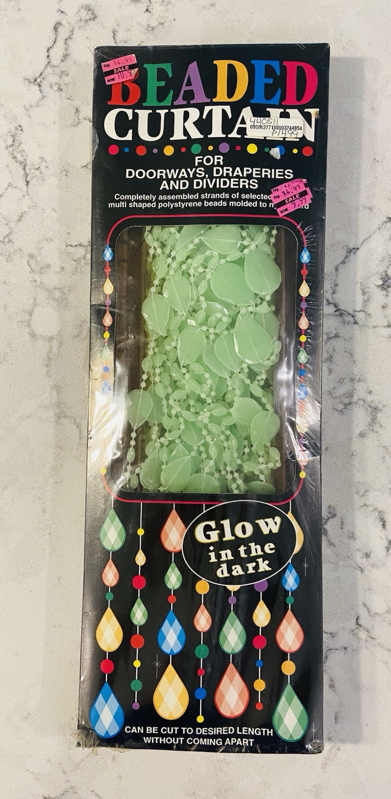1995 SPENCER GIFTS ? GLOW IN THE DARK  BEADED CURTAIN ~ 10 STRANDS / 2 TRACKS