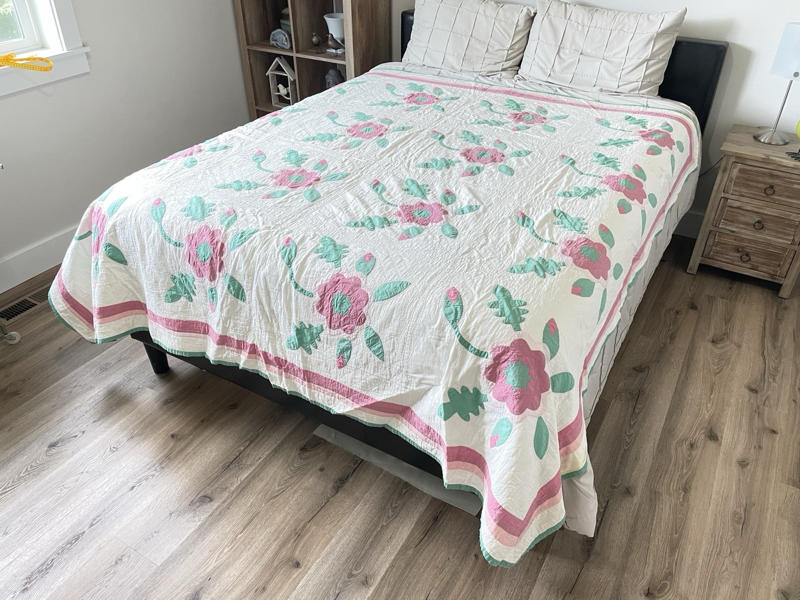 Vintage Pink Green Rose Applique Quilt Hand Quilted Floral Cottage Coverlet