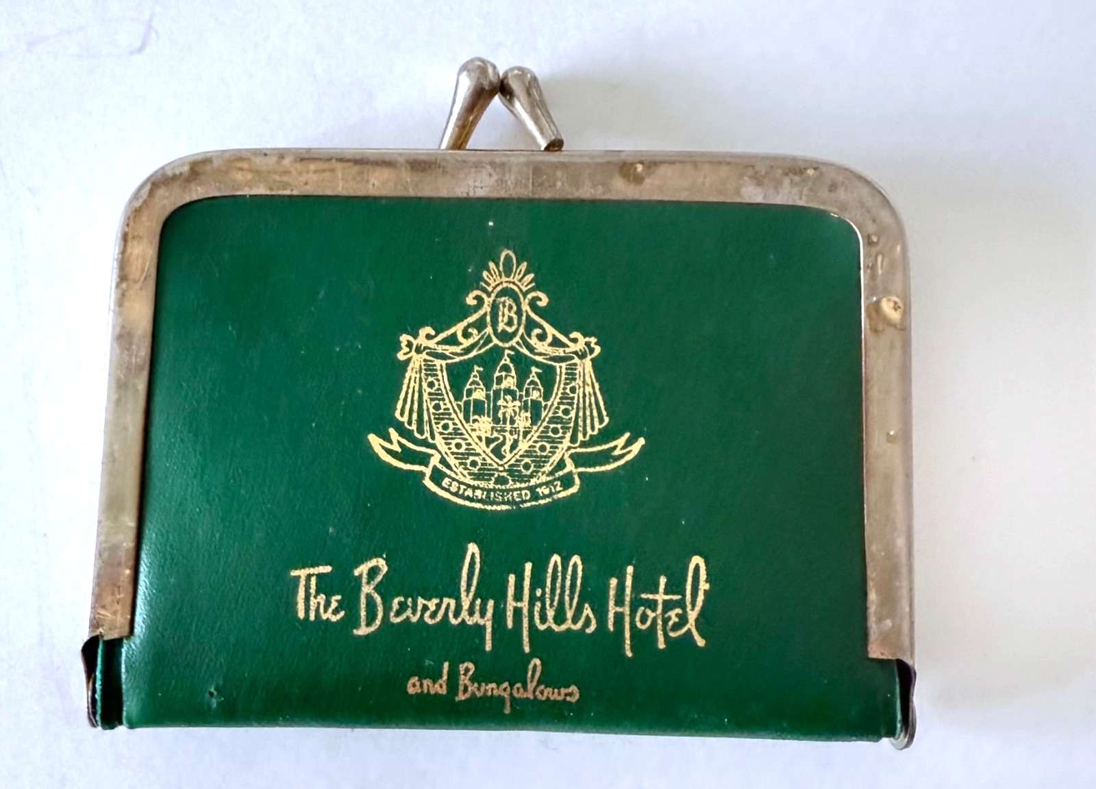 Vintage Beverly Hills Hotel And Bungalows Sewing Kit Green Leather