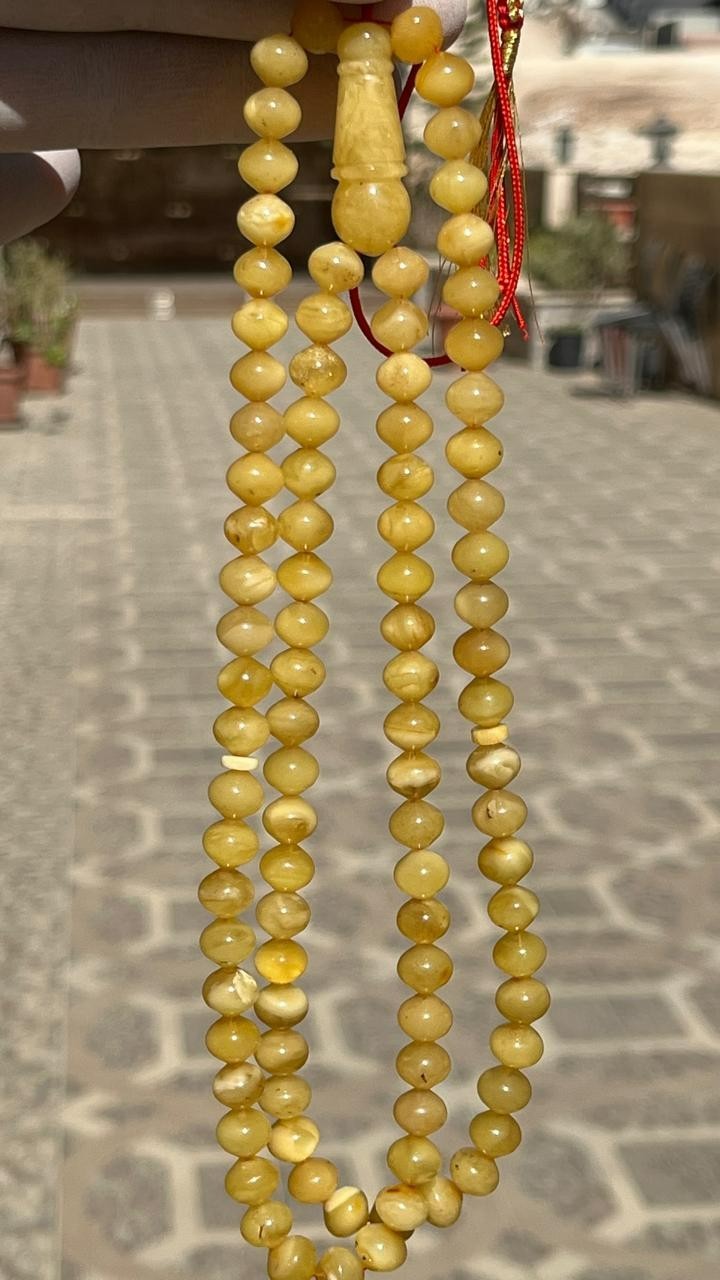 Natural Baltic Amber كهرمان بولوني طبيعي حر حجر واحد طبيعي كهرب تخريم سوبر 95